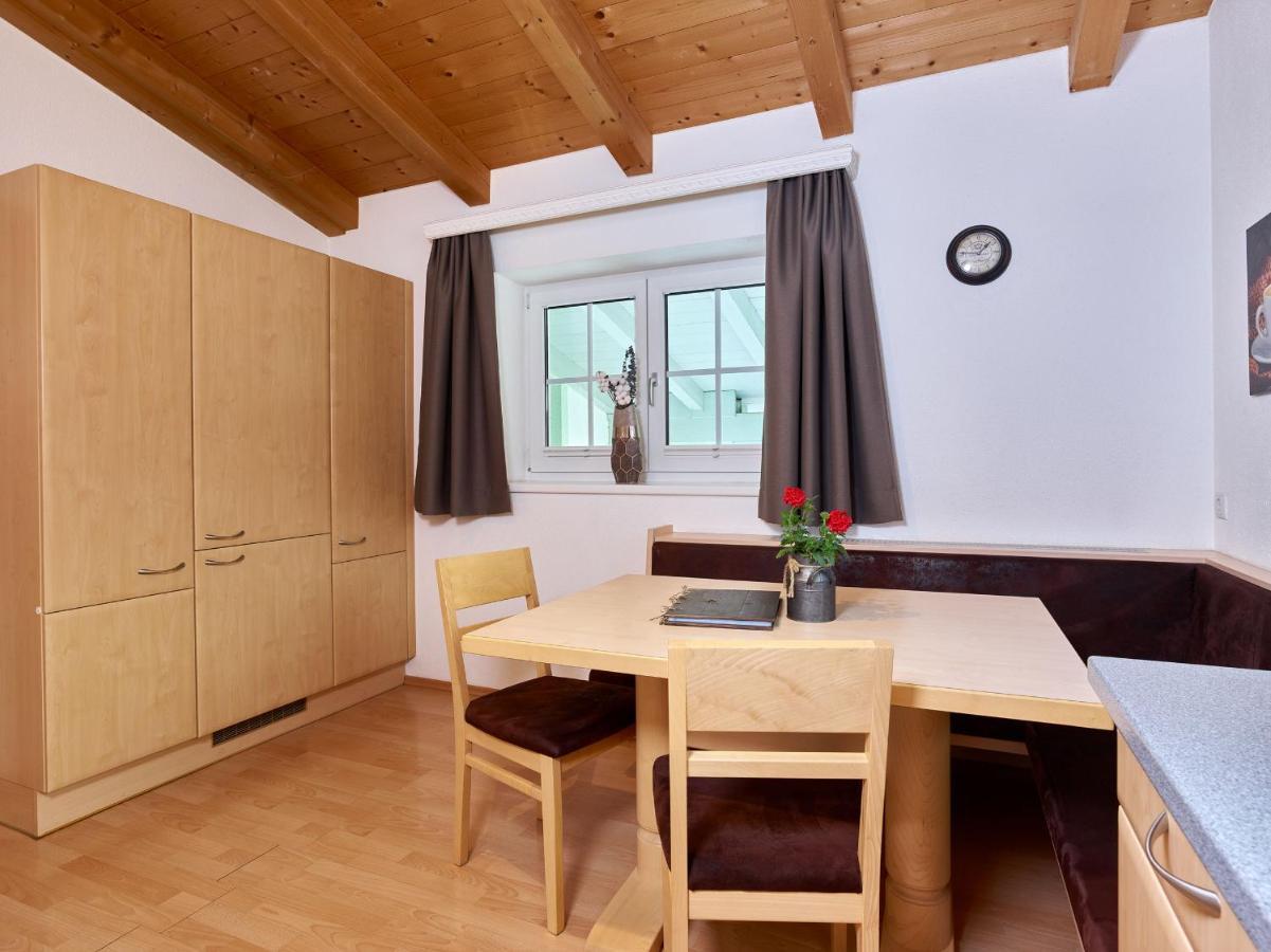 Andy'S Apartment แลงเงนเฟลด์ ภายนอก รูปภาพ
