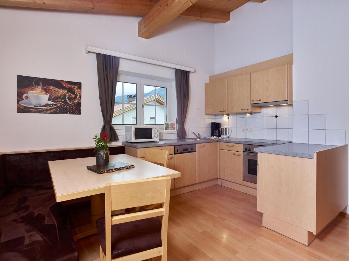 Andy'S Apartment แลงเงนเฟลด์ ภายนอก รูปภาพ